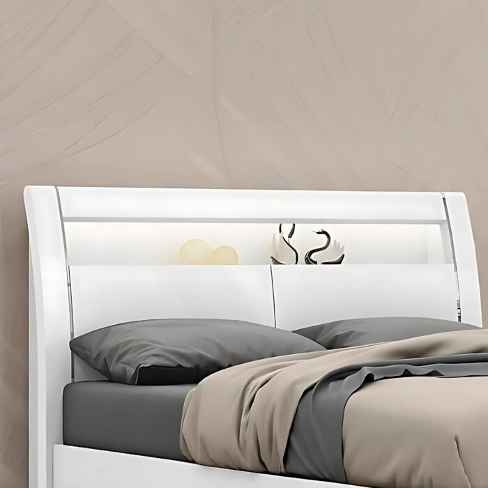 Phoebe Bed – Lacquer Finish (Queen & King)